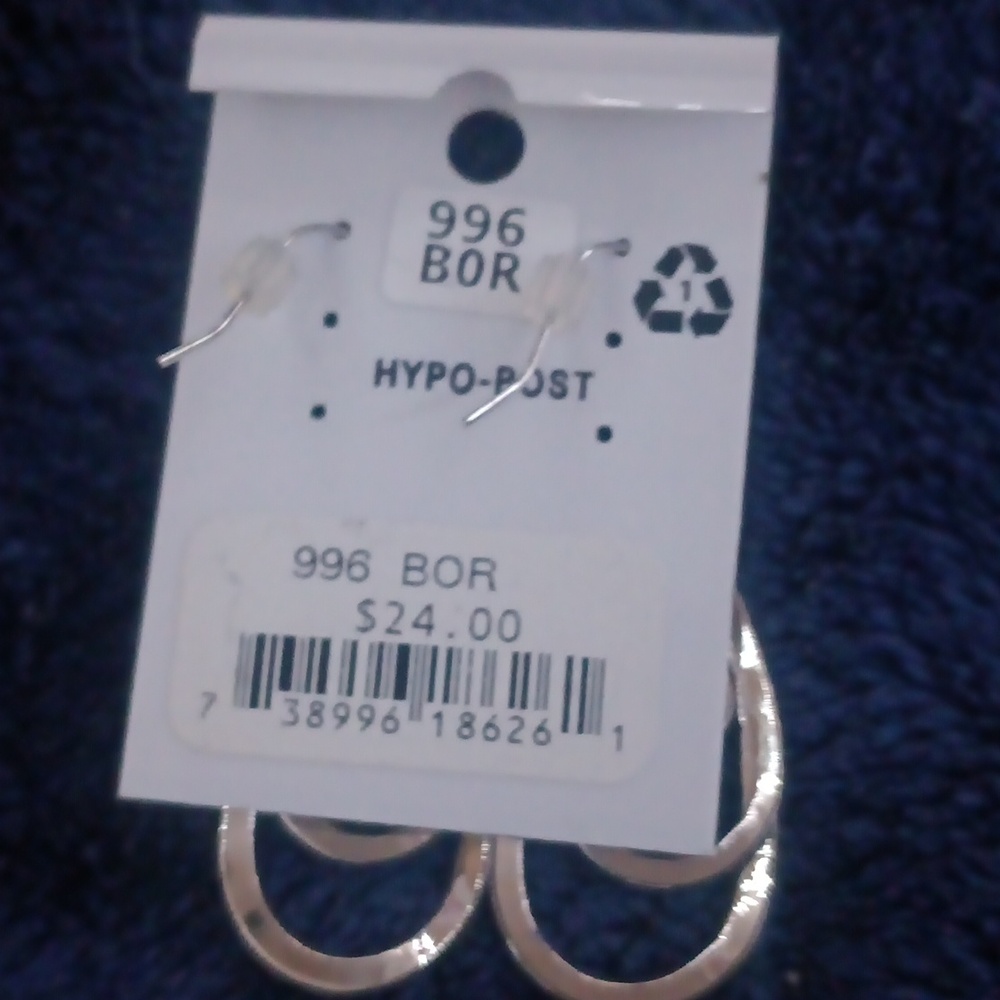 Blue opal earrings - Picture 2 of 2